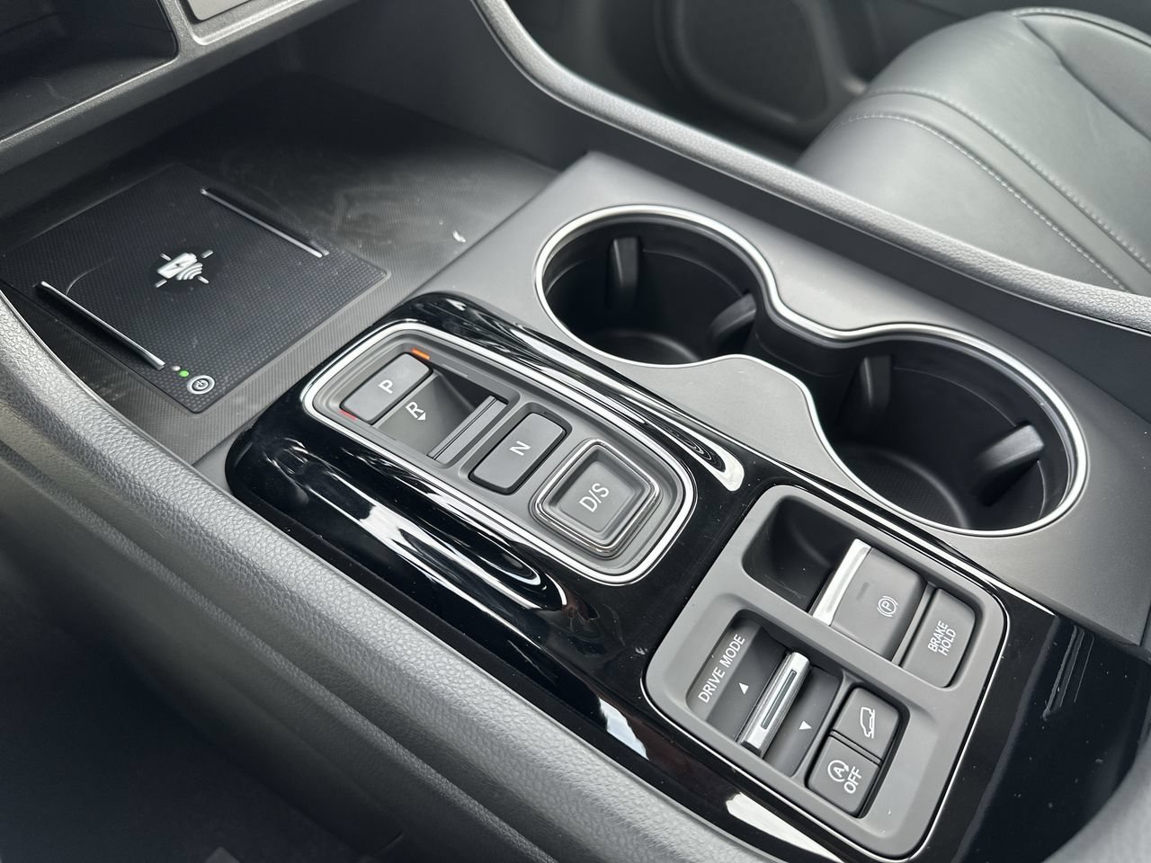 New 2026 Sonic Gray Pearl Honda AWD Touring Blackout image 20
