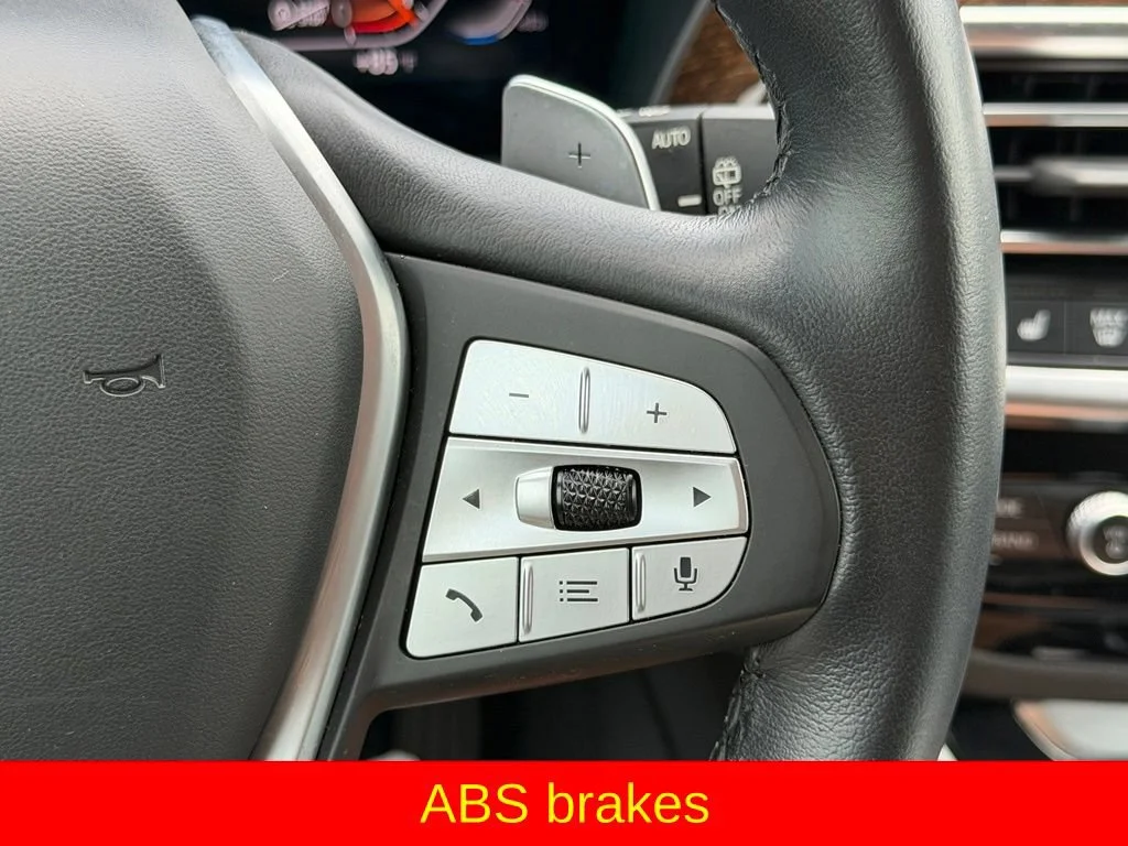Used 2023 Black BMW sDrive30i image 18