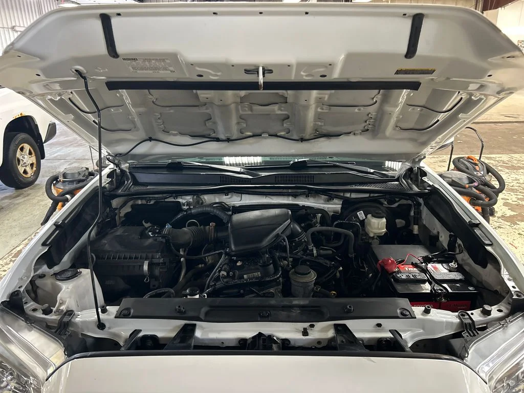 Certified Used 2020 White Toyota SR5 image 9