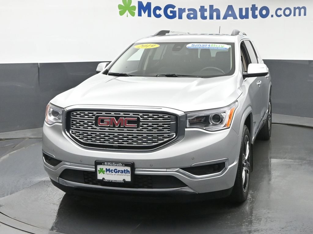 Used 2019 Silver GMC Denali image 6