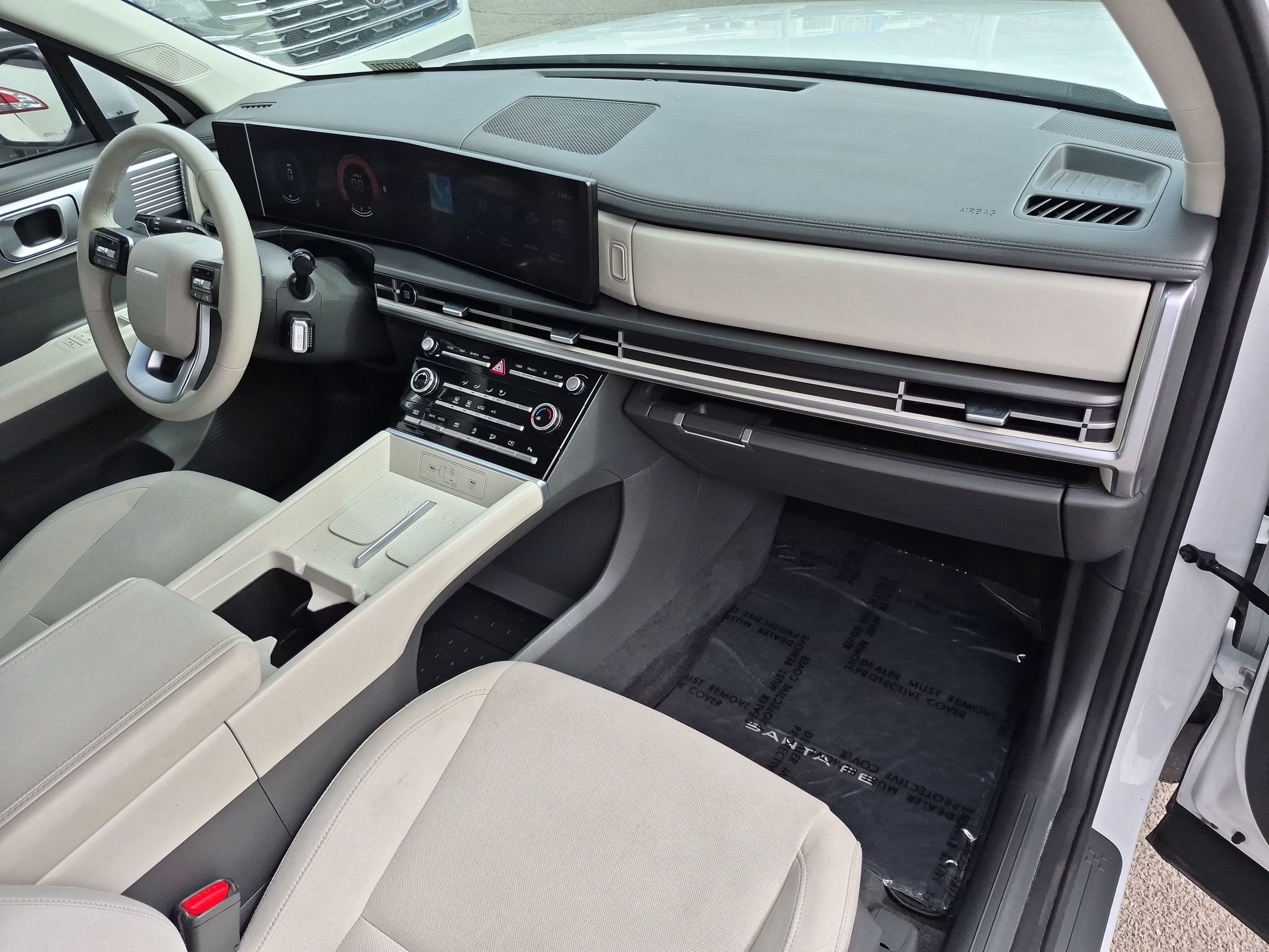 Used 2025 Serenity White Hyundai SE image 32