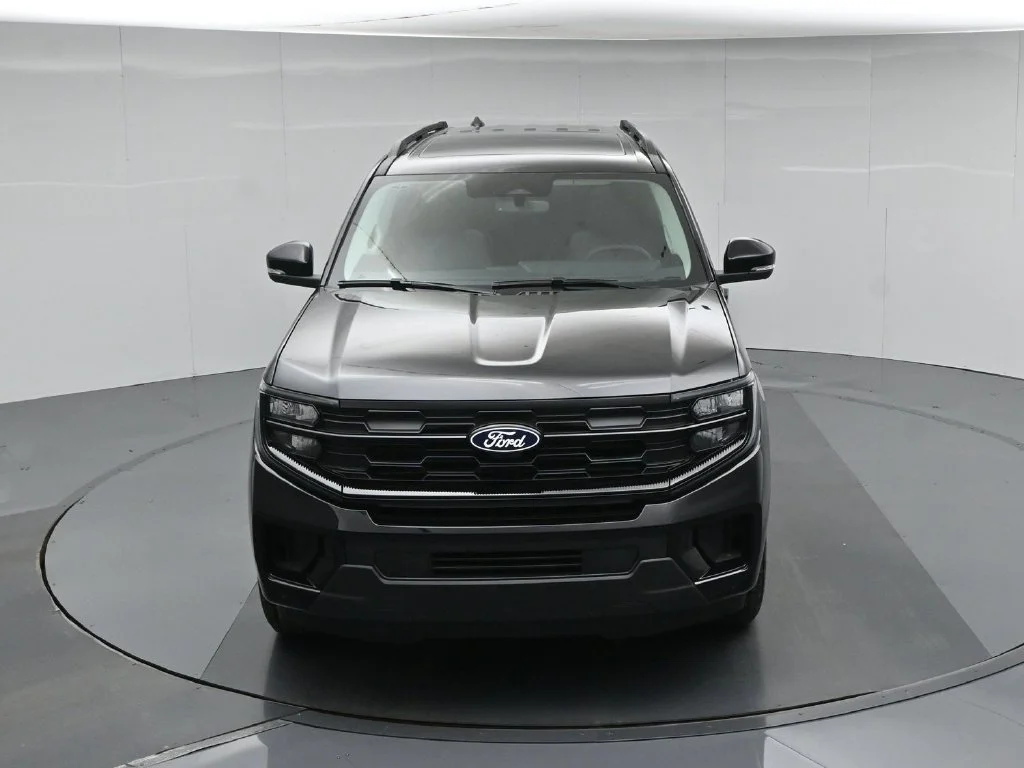 New 2027 Agate Black Metallic Ford Active image 41