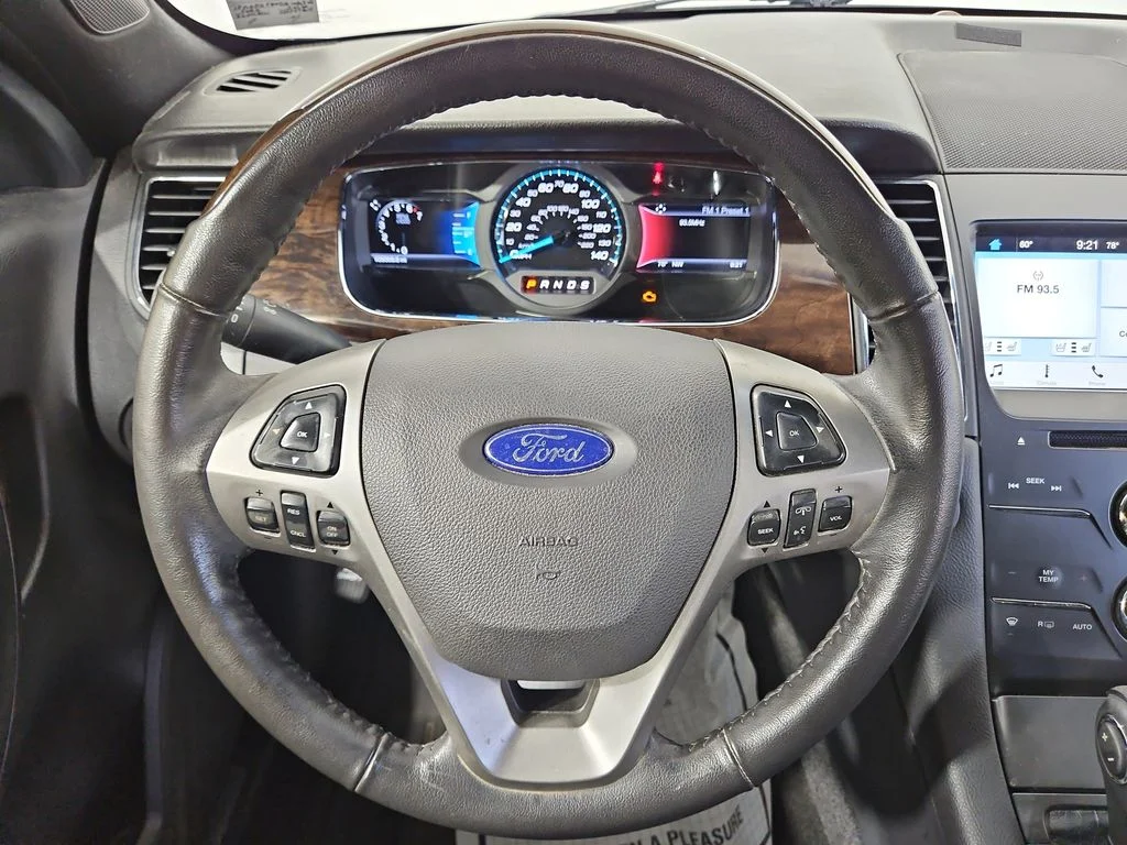 Used 2016 Ingot Silver Ford Limited image 15