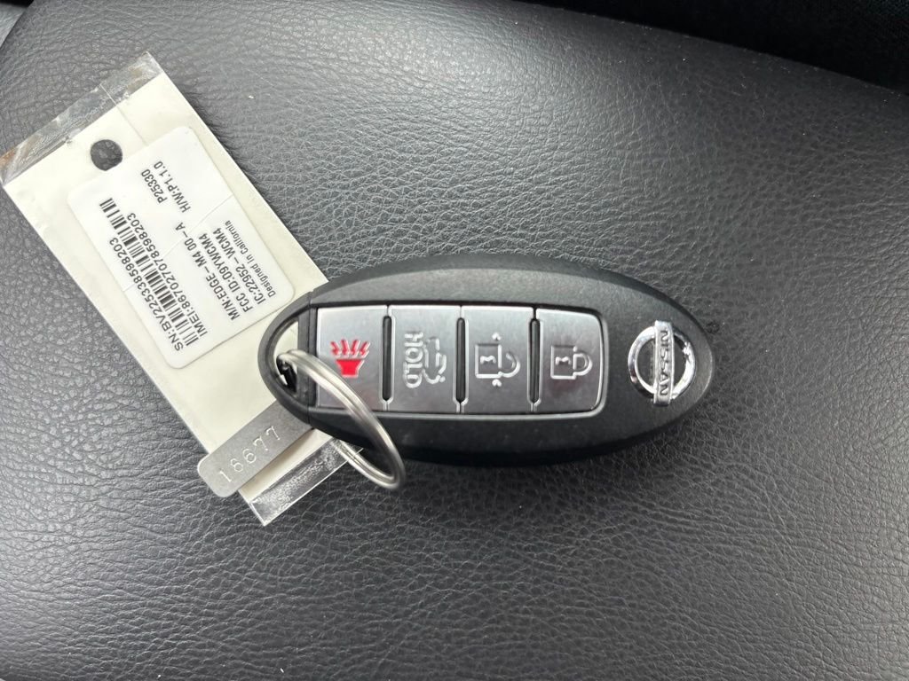 Used 2019 Gray Nissan SV image 31