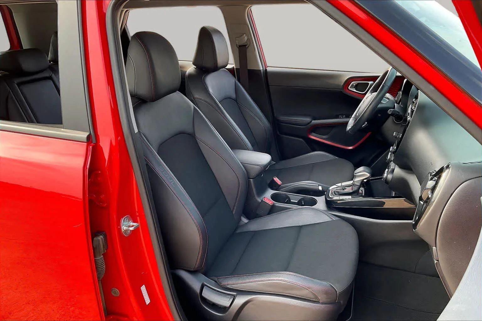 Used 2023 Inferno Red Kia GT-Line image 10