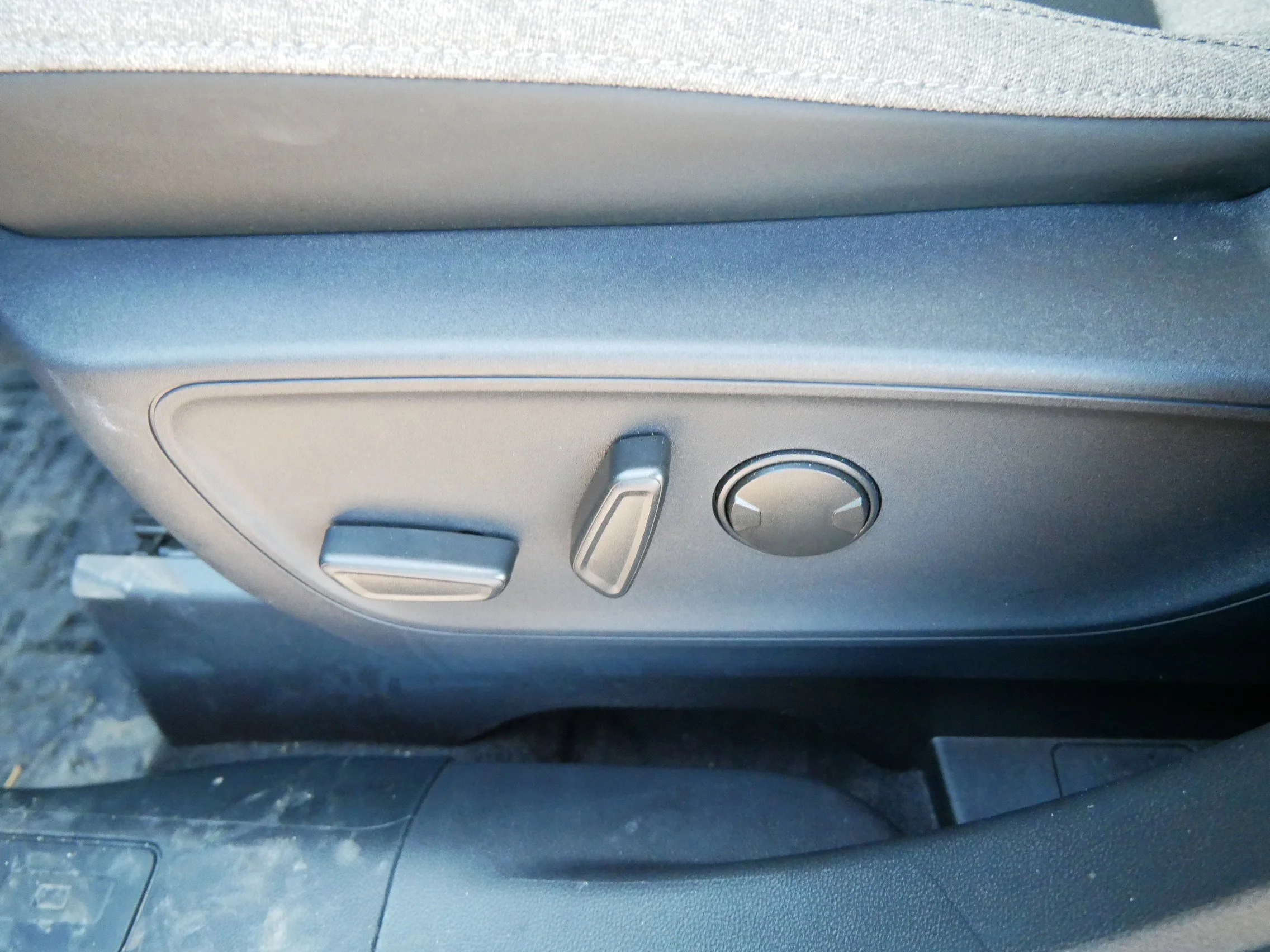 New 2025 Azure Gray Metallic Ford Big Bend image 19
