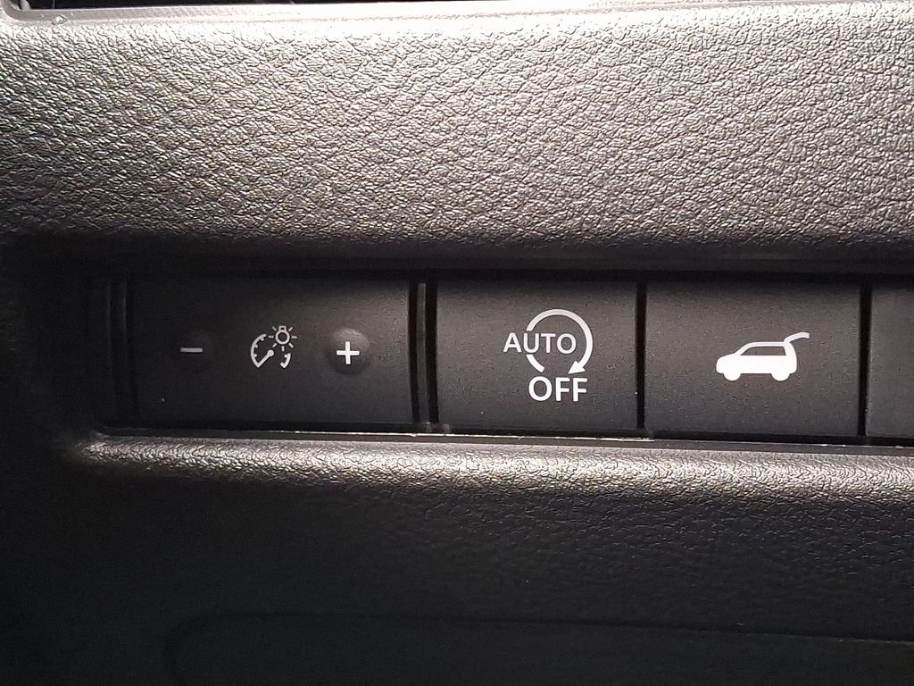 2026 Nissan Rogue — photo 16