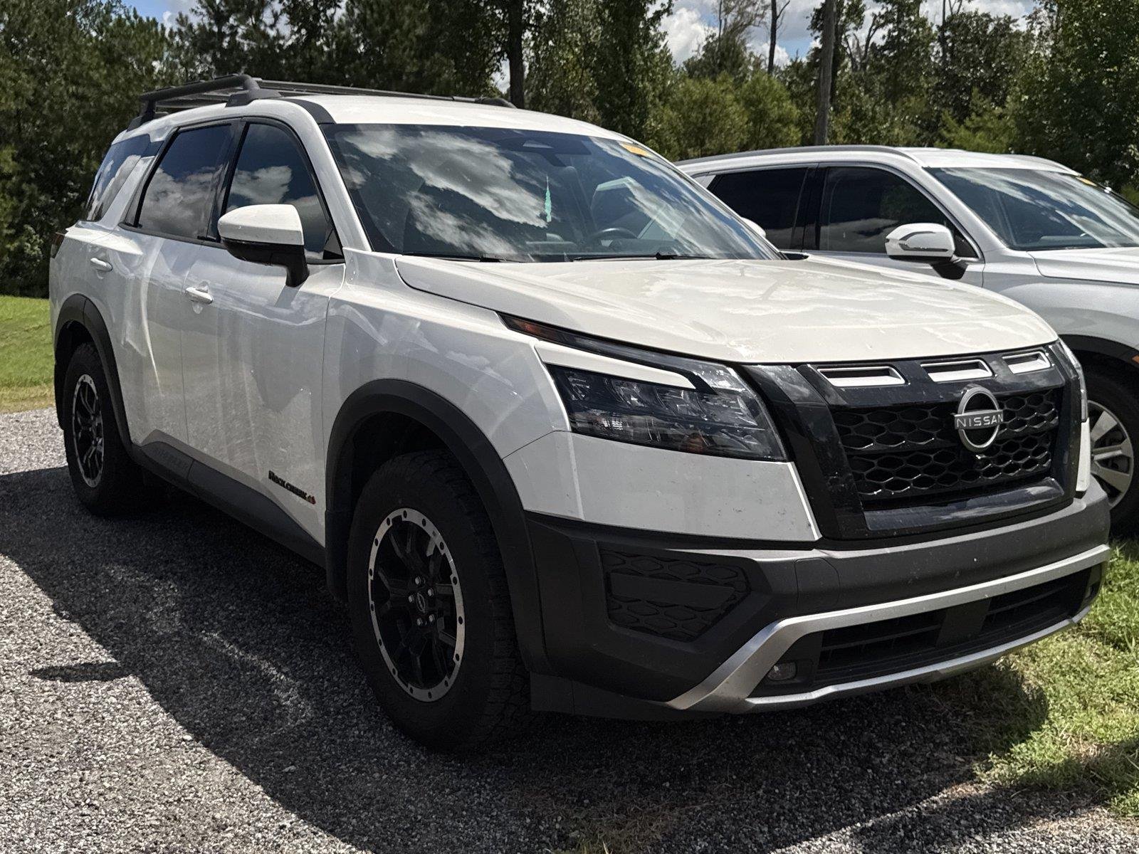 Used 2025 Glacier White Nissan Rock Creek image 1