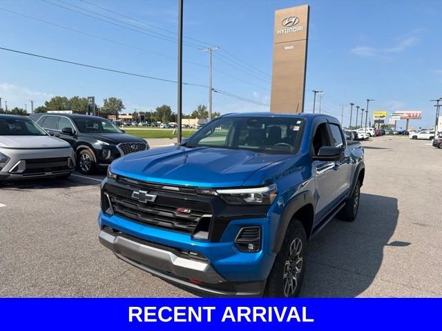 Used 2023 Blue Chevrolet Z71 image 8