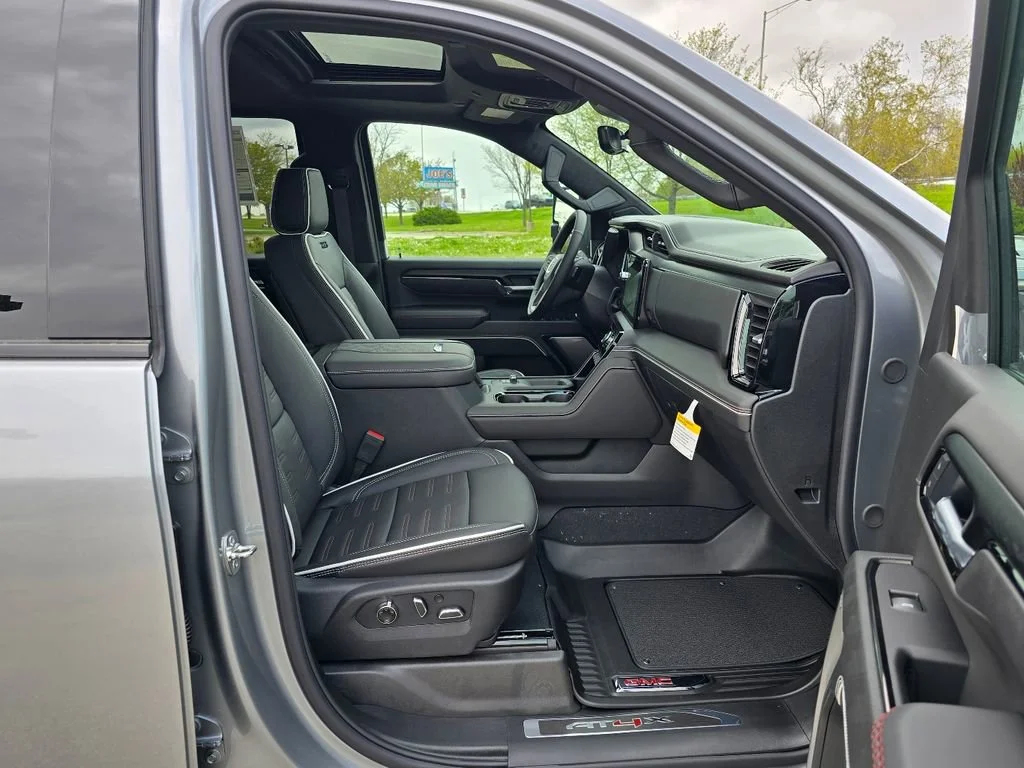 2026 GMC Sierra 2500HD AT4X - Photo 34