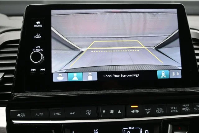 Used 2025 Gray Honda EX-L image 14