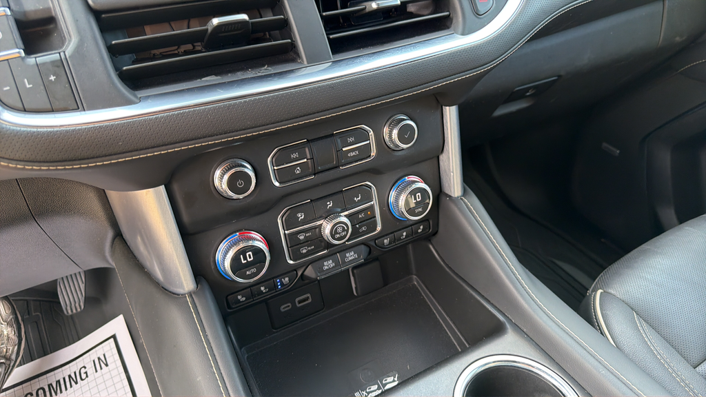 Used 2023 Sterling Metallic GMC SLT image 24