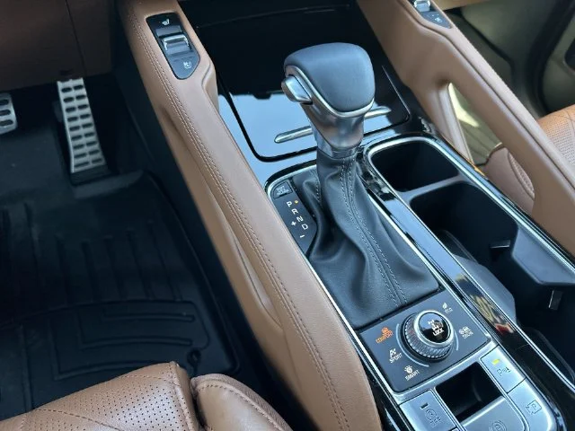 Used 2023 White Kia SX-Prestige X-Pro image 21