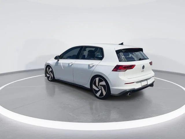 Used 2025  Volkswagen 2.0T S image 6