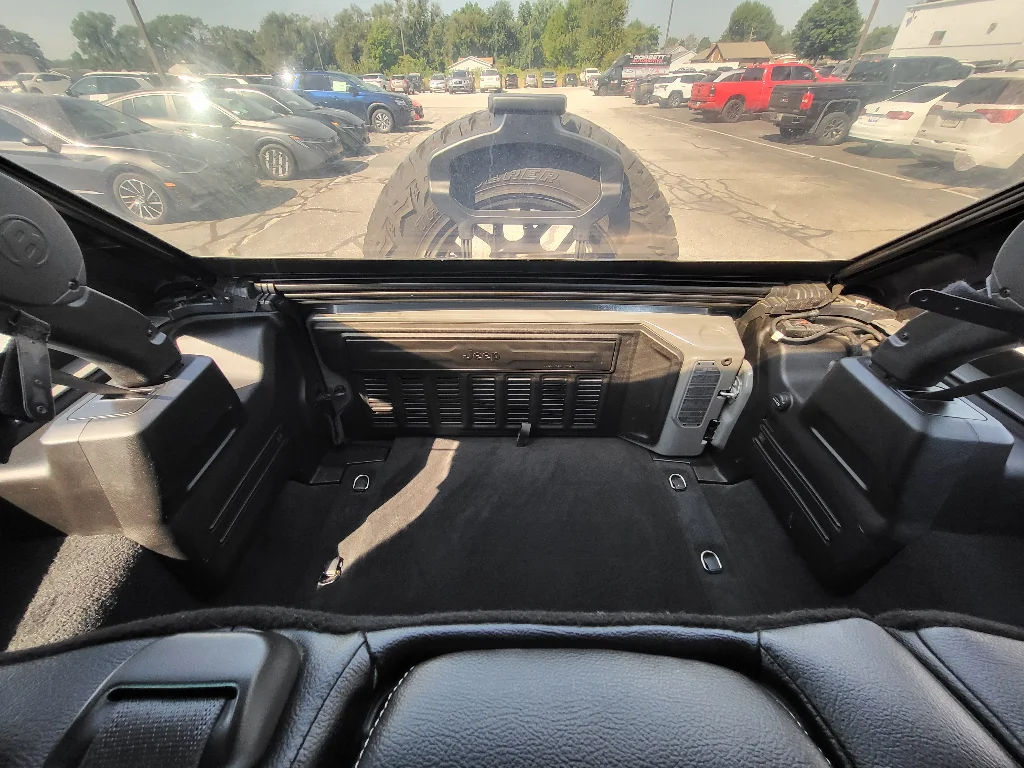 Used 2022 Sting-Gray Clearcoat Jeep Unlimited Sport image 24
