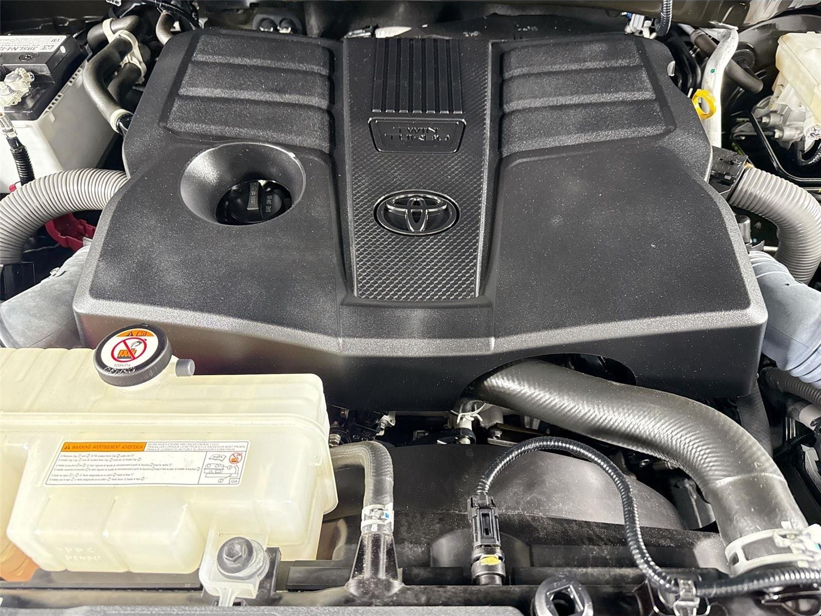 Used 2023 Midnight Black Metallic Toyota SR5 image 42