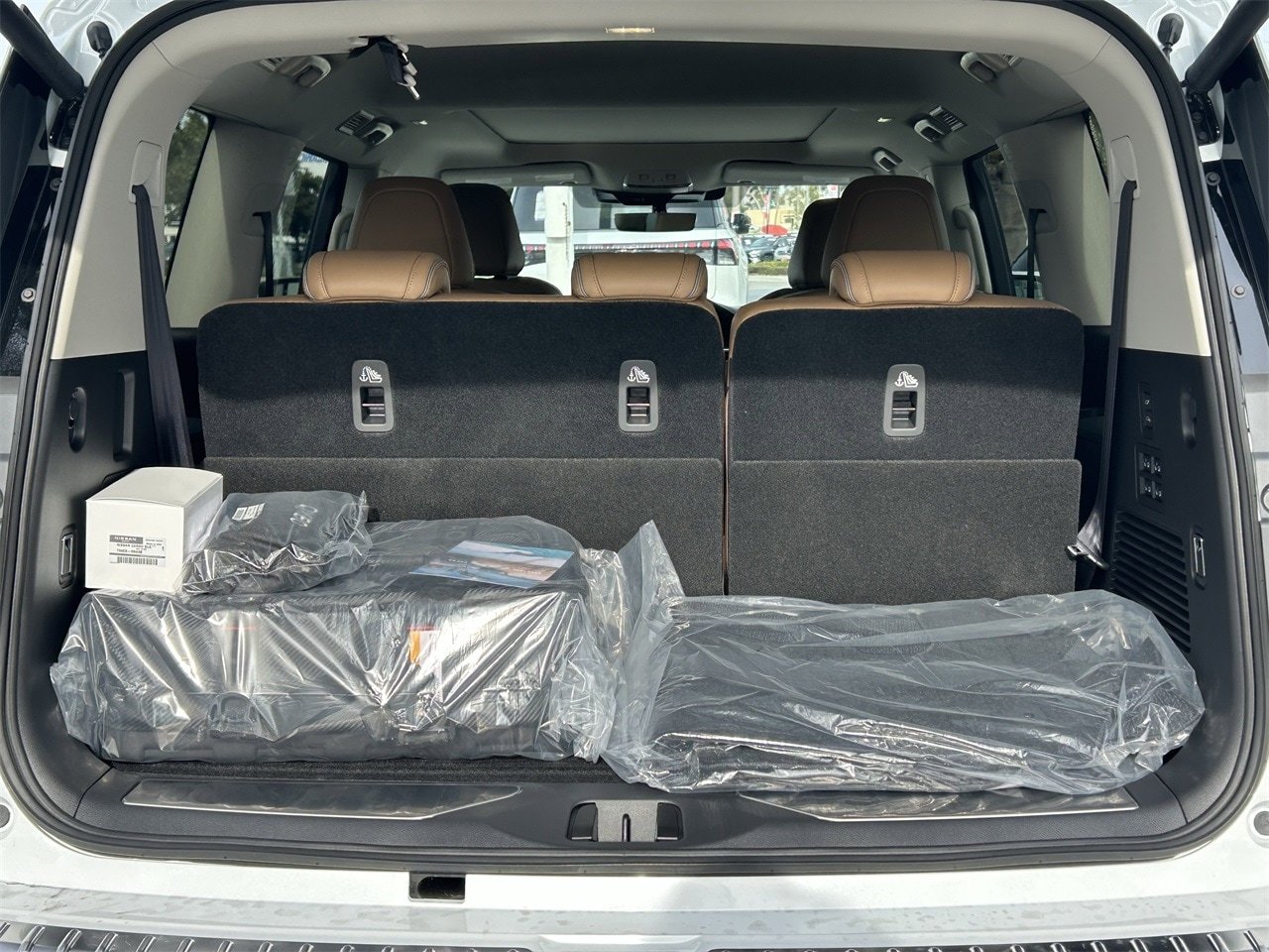 2026 INFINITI QX80 Luxe - Photo 13