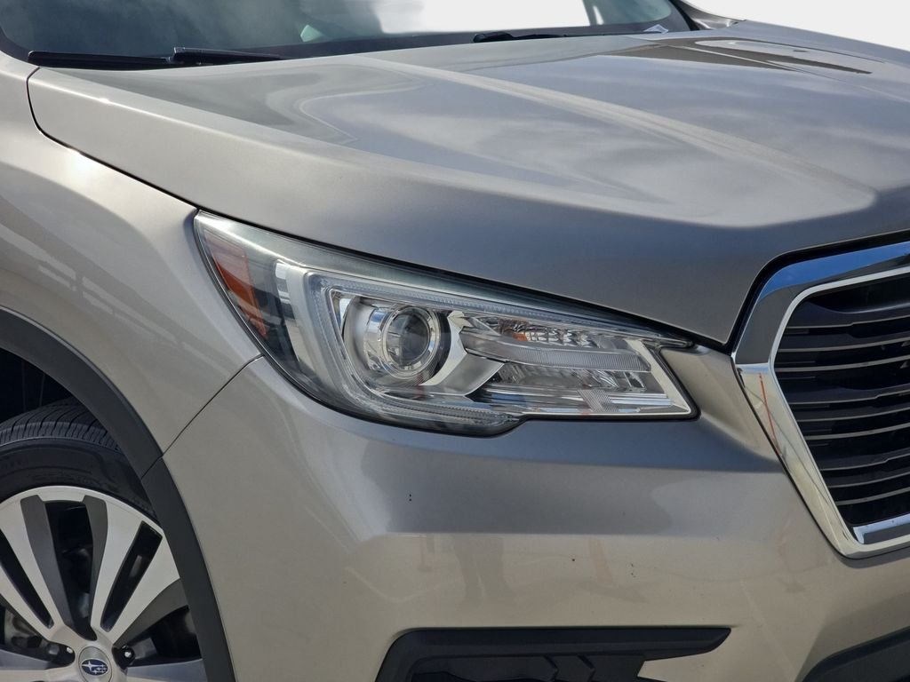 Used 2019 Gray Subaru Limited image 35