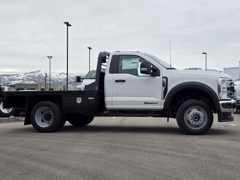2025 Ford F-550 Super Duty Chassis Cab XL - Photo 23