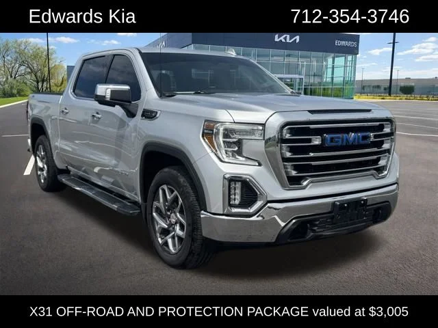 2021 GMC Sierra 4WD Crew Cab Short Box SLT's photo