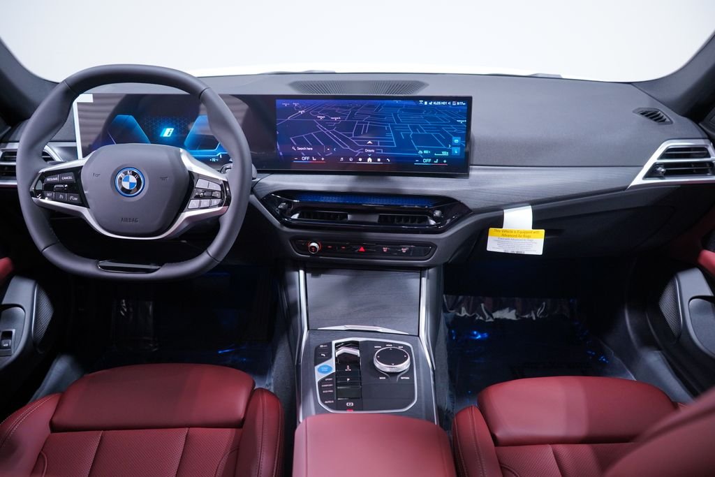 New 2026 Alpine White BMW eDrive40 image 10