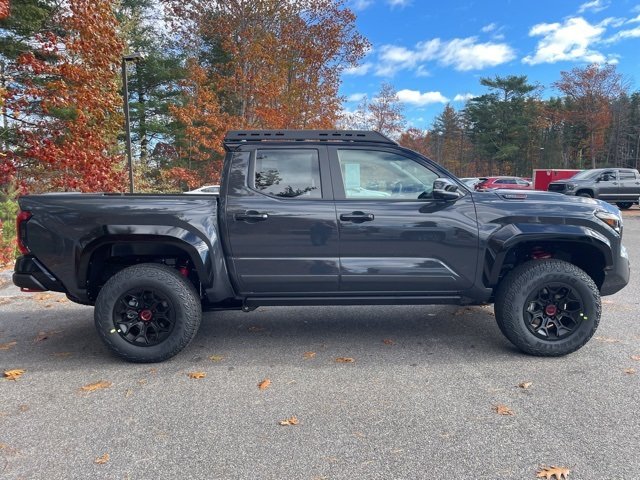 2025 Toyota Tacoma TRD Pro Double Cab photo 4
