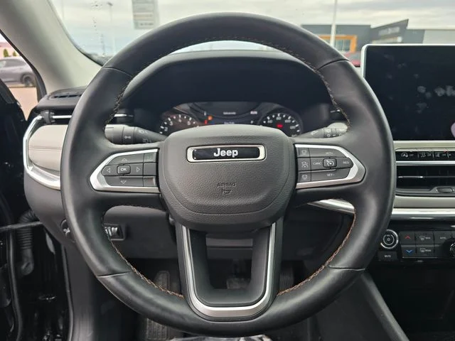 Used 2022 Black Jeep Limited image 17