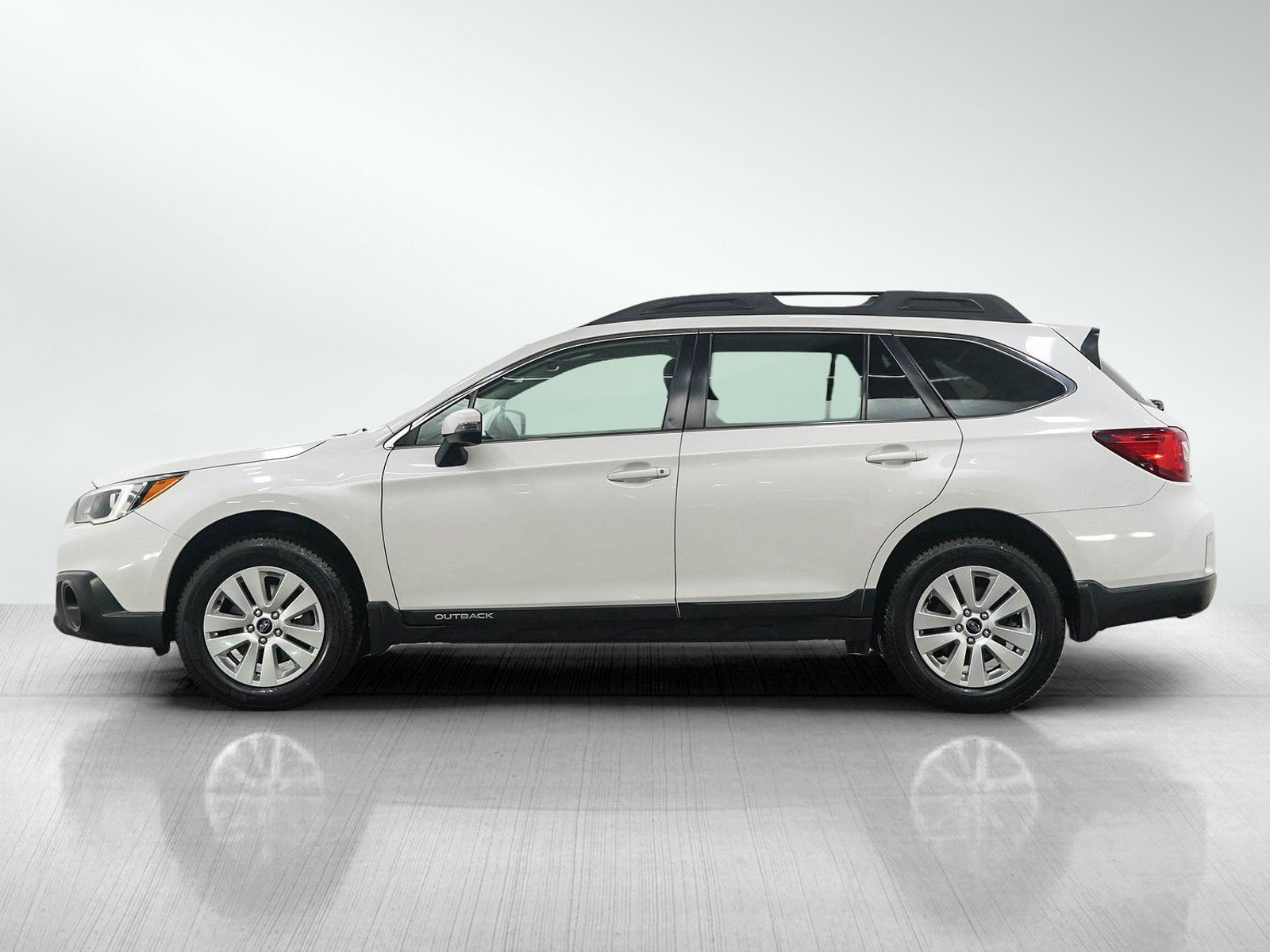 Used 2016 Subaru Outback Premium with VIN 4S4BSBFC9G3308479 for sale in South Saint Paul, MN