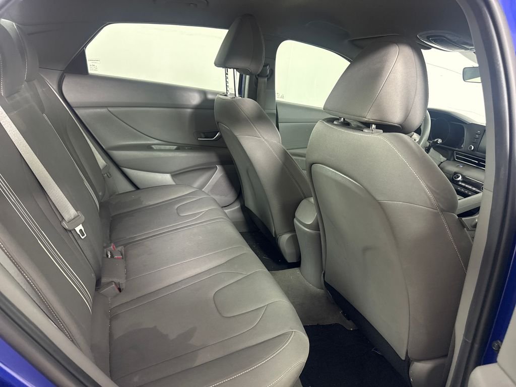 Used 2023 Blue Hyundai SEL image 8