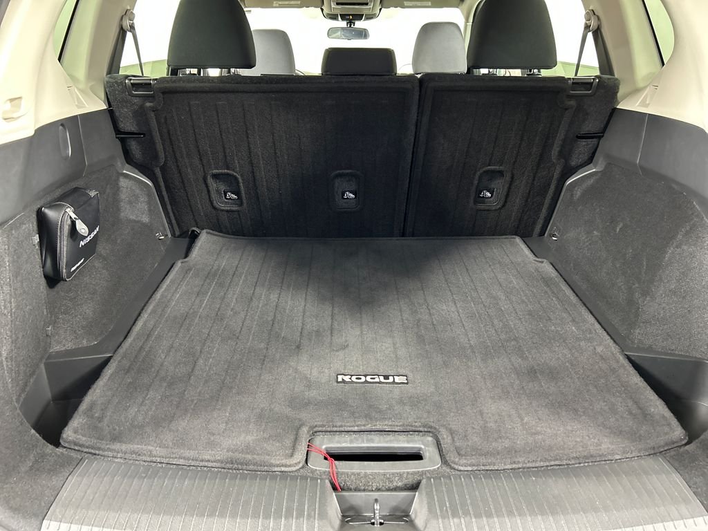 Used 2023 Black Nissan S image 19