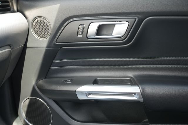 Used 2019 Green Ford Bullitt image 37