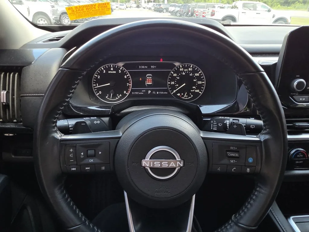 Used 2024 Silver Nissan SV image 31