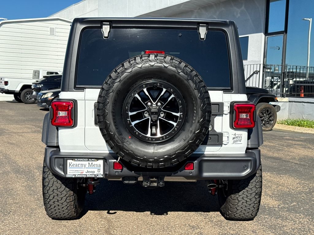 New 2026 Bright White Clear-Coat Exterior Paint Jeep Willys image 11