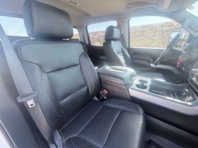 2018 Chevrolet Silverado 3500HD LTZ - Photo 31