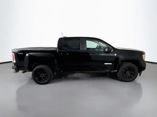 Used 2022 Black GMC Elevation image 9