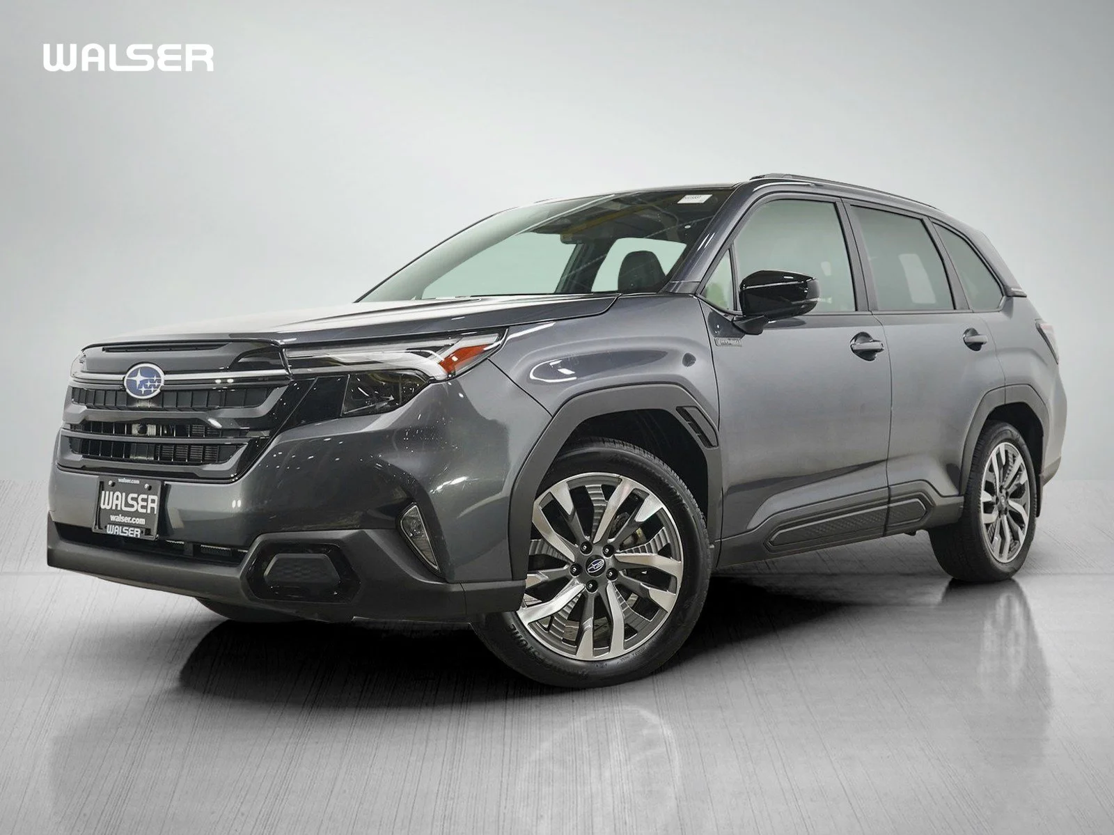 2025 Subaru Forester Touring Hybrid's photo