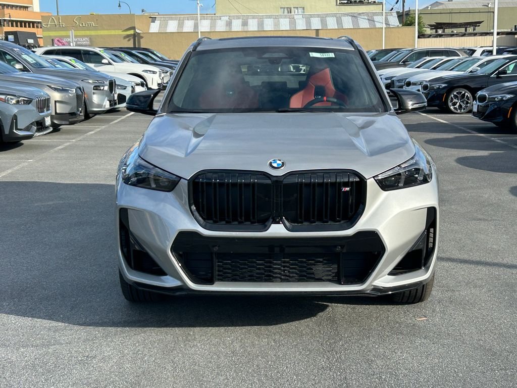 New 2026 Space Silver Metallic BMW M35i image 8