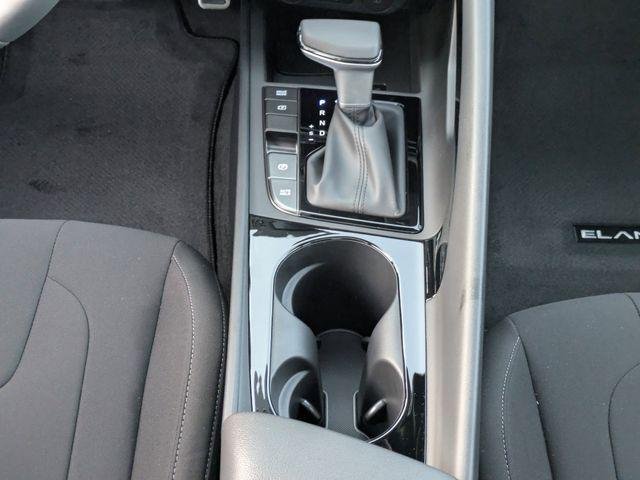 New 2026 White Hyundai SEL Sport image 18