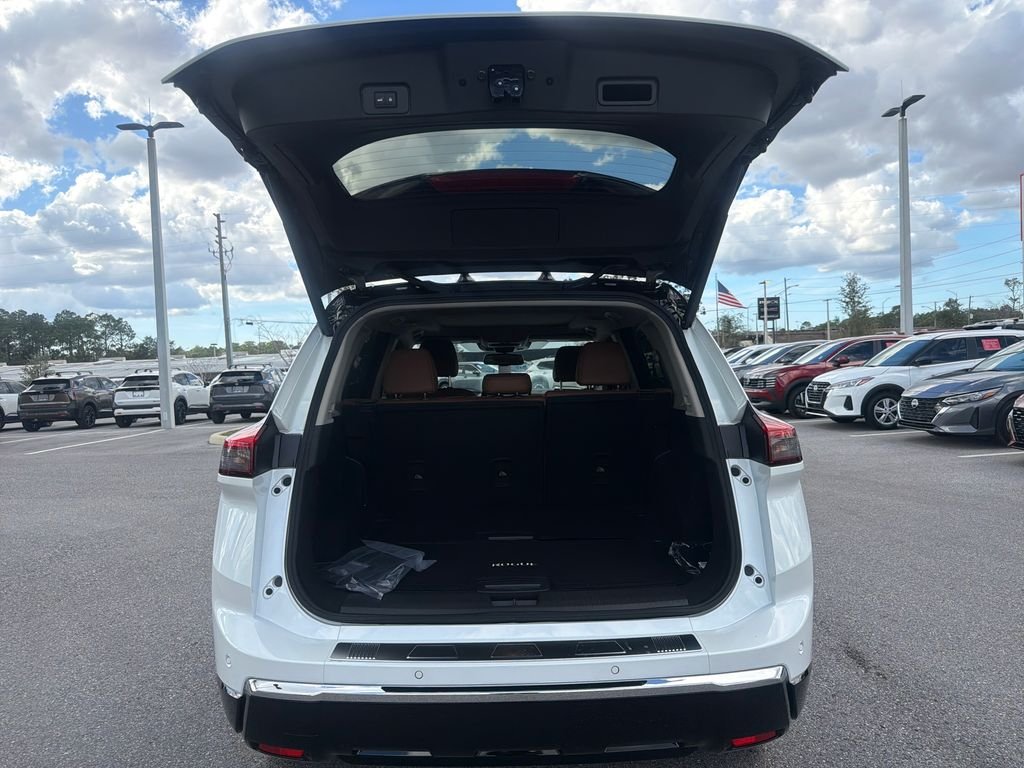 New 2026 Nissan Rogue Platinum 4D Sport Utility