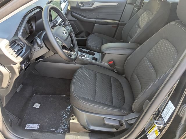 New 2026 Agate Black Metallic Ford Active® image 17