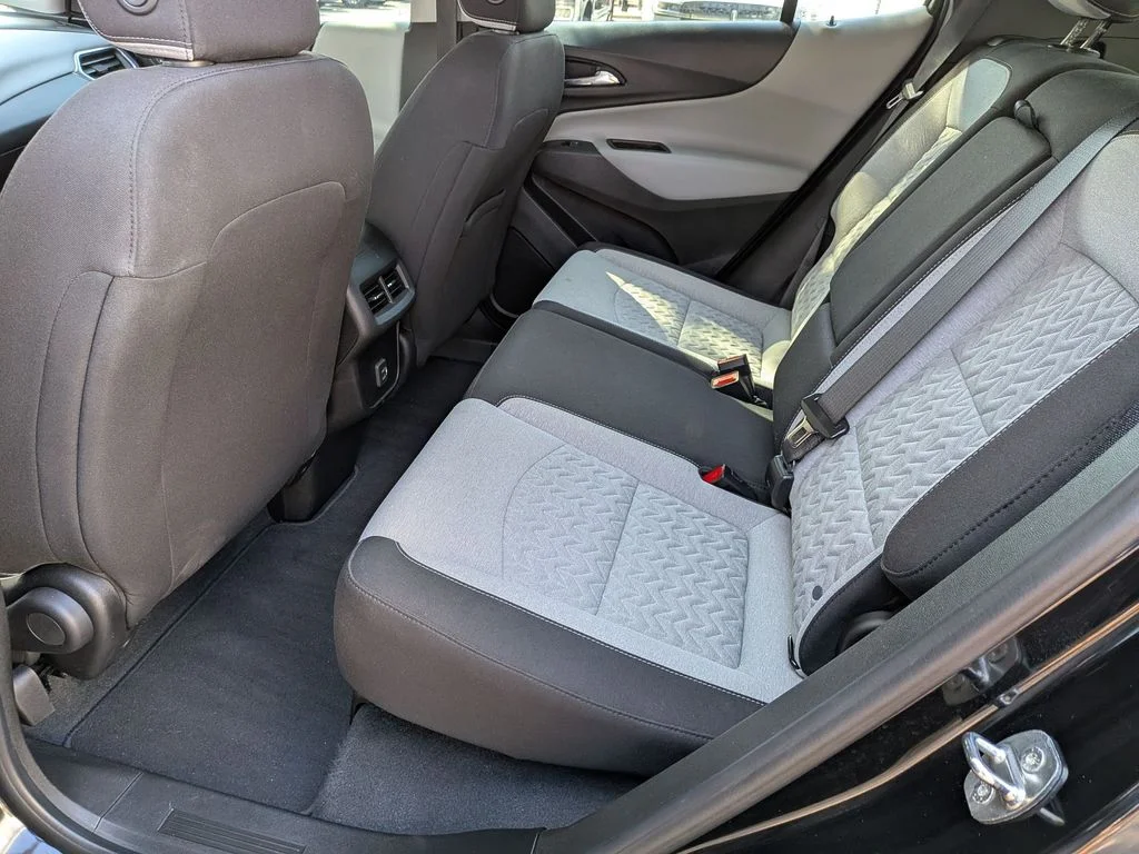 Used 2022 Black Chevrolet LS image 17