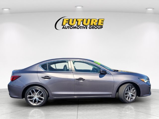 Used 2020  Acura Premium Package image 3