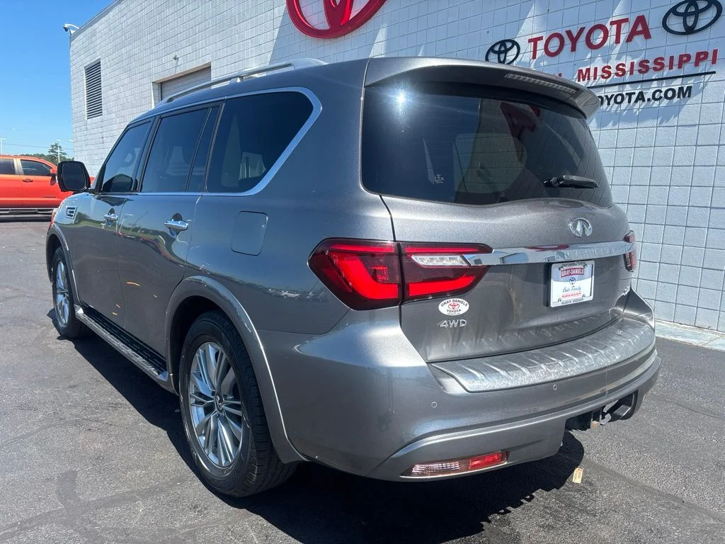 Used 2021 Gray INFINITI LUXE image 5