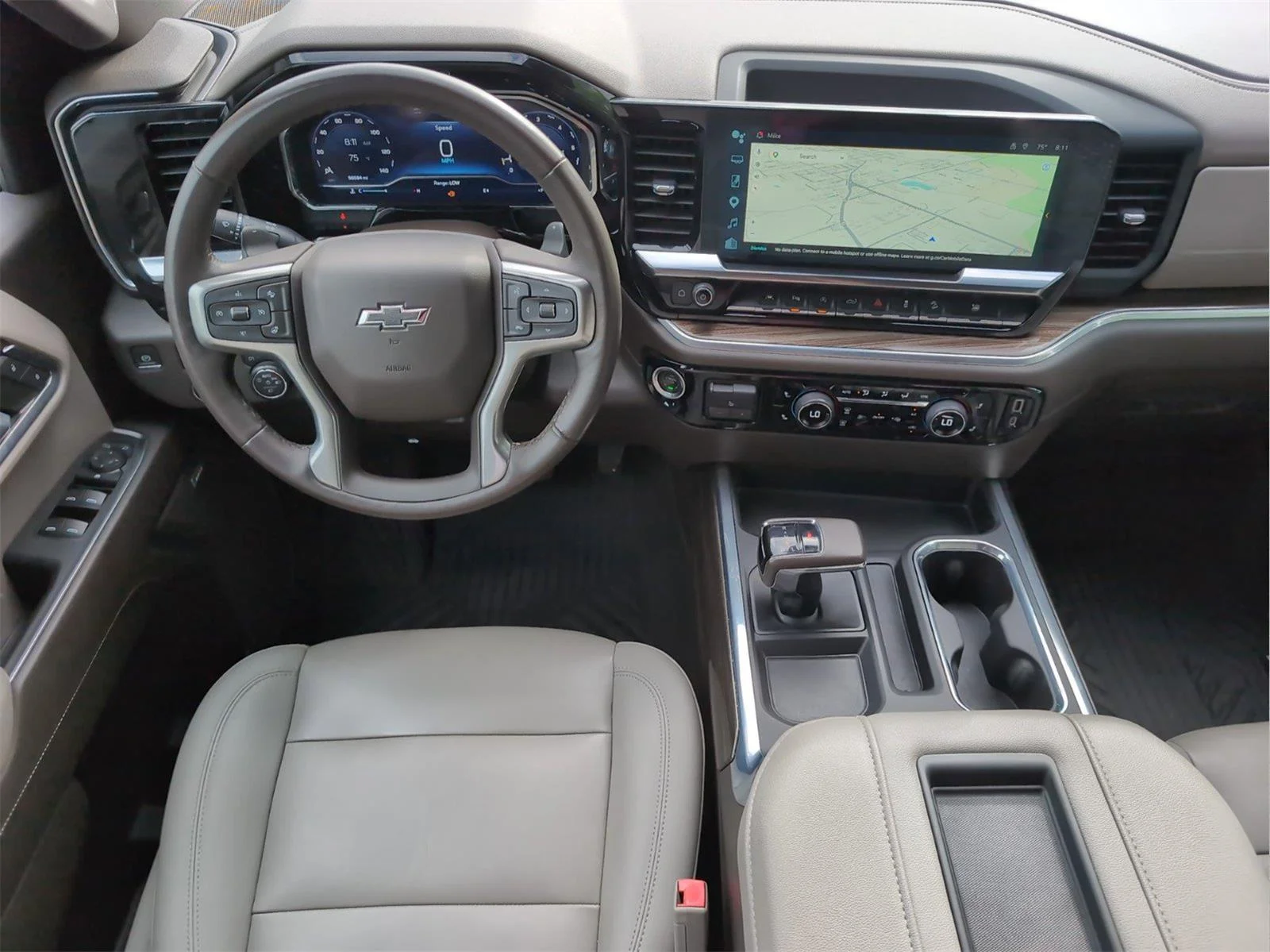 Used 2022 Summit White Chevrolet RST image 30