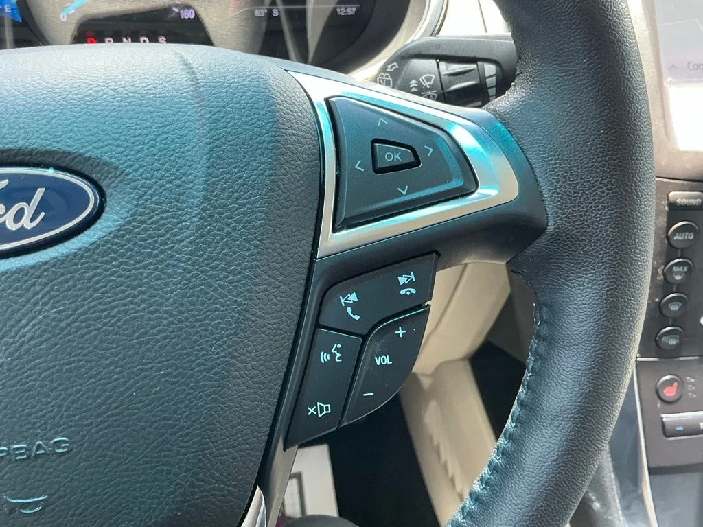 Used 2019 Silver Ford Titanium image 33