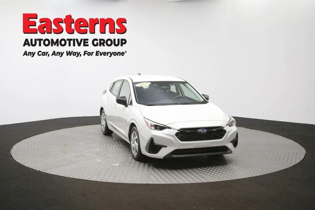 Used 2024 White Subaru Base image 48