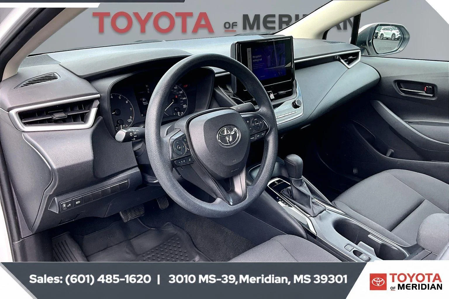 Used 2023 Ice Cap Toyota LE image 12