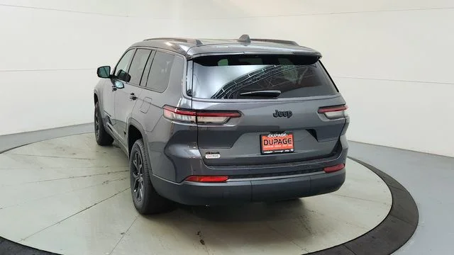 New 2026 Baltic Gray Metallic Clear-Coat Exterior Paint Jeep Altitude image 8
