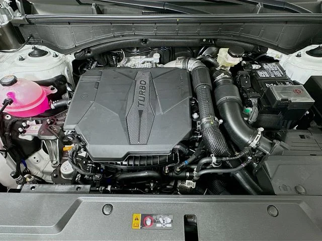 New 2025 Hyundai SANTA FE XRT