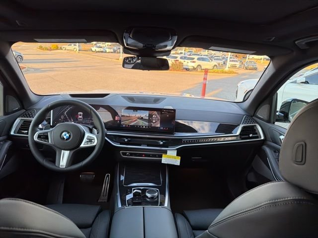 Used 2026 White BMW sDrive40i image 24